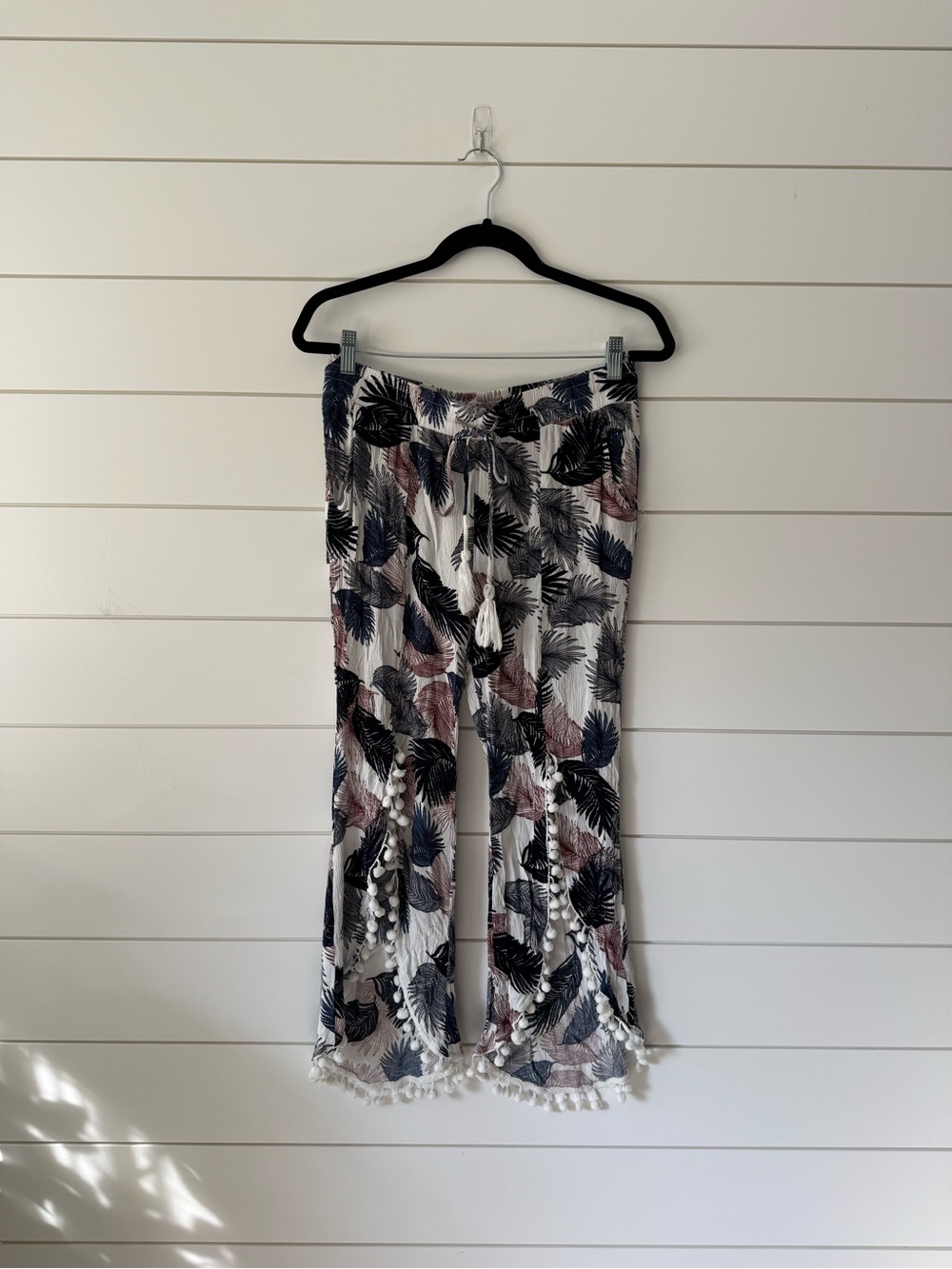 Solitaire Swim Pom Pom Tropical Print Navy Maroon Cover Up Pants Size Large